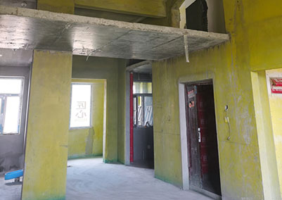 銀河太陽城四期E15-1-802，120平米頂層斜脊閣樓，澆筑樓梯樓板